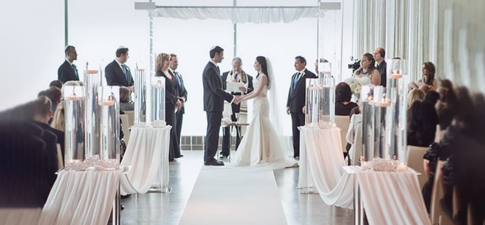 LGBTQ+ Weddings wedding middle img - LGBTQ+ Weddings
